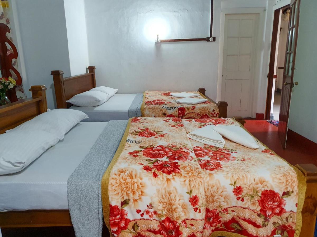 Hotel Ruchi House Nuwara Eliya Exterior foto